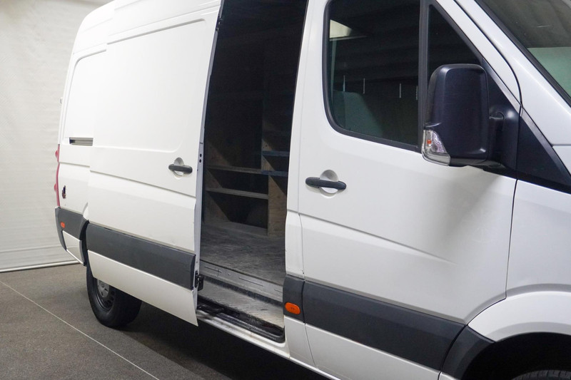 Volkswagen Crafter 30 2.0 TDI L2H2 BM