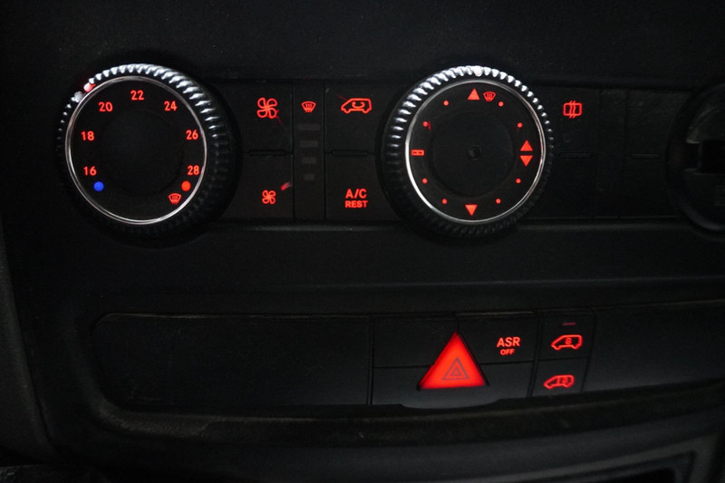 Volkswagen Crafter 30 2.0 TDI L2H2 BM