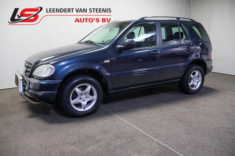 Mercedes-Benz M-Klasse 320