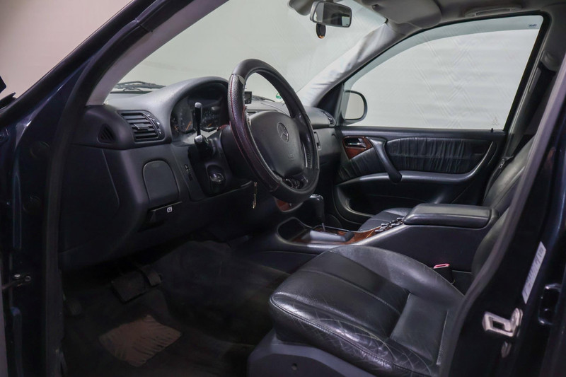 Mercedes-Benz M-Klasse 320