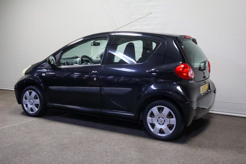 Toyota Aygo 1.0-12V +