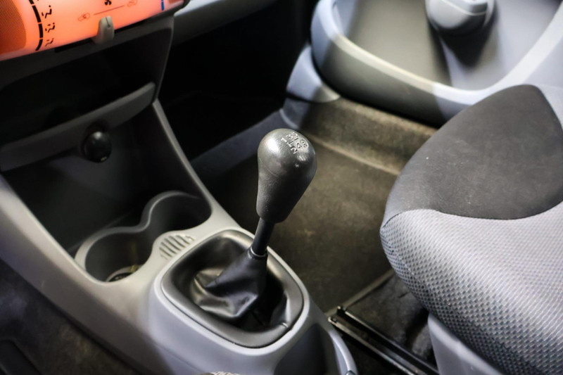 Toyota Aygo 1.0-12V +