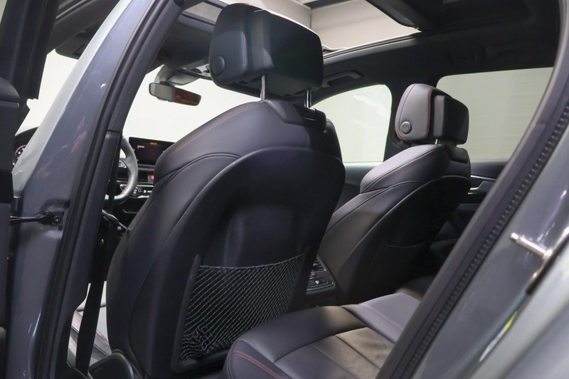 Audi A4 Avant 35 TFSI Sport S line black edition