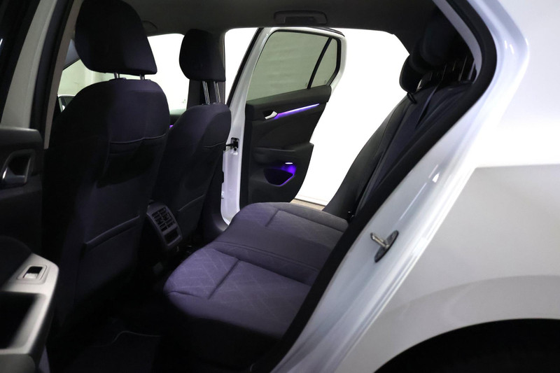 Volkswagen Golf 1.0 TSI Life