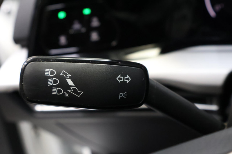 Volkswagen Golf 1.0 TSI Life