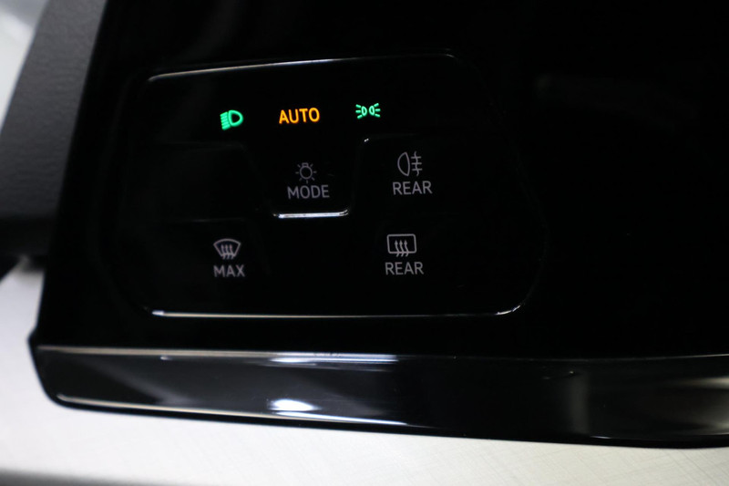 Volkswagen Golf 1.0 TSI Life