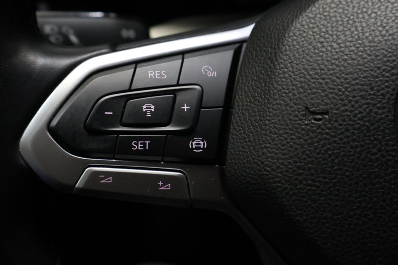 Volkswagen Golf 1.0 TSI Life