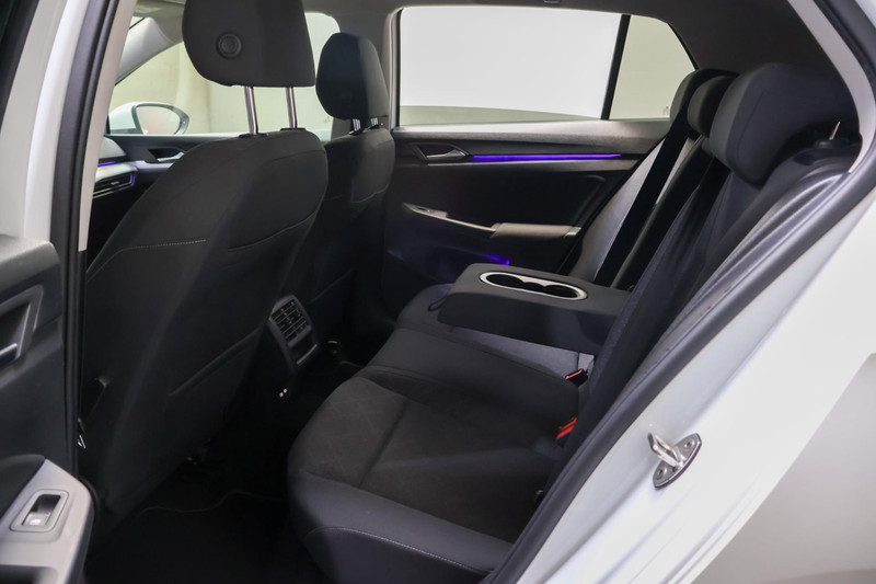 Volkswagen Golf 1.0 TSI Life