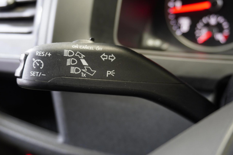 Volkswagen Transporter 2.0 TDI L2H2 Highline