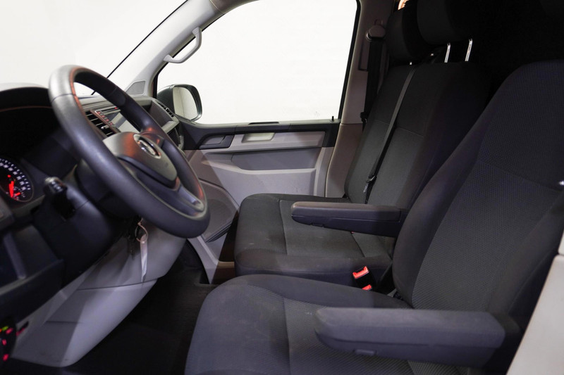 Volkswagen Transporter 2.0 TDI L2H2 Highline