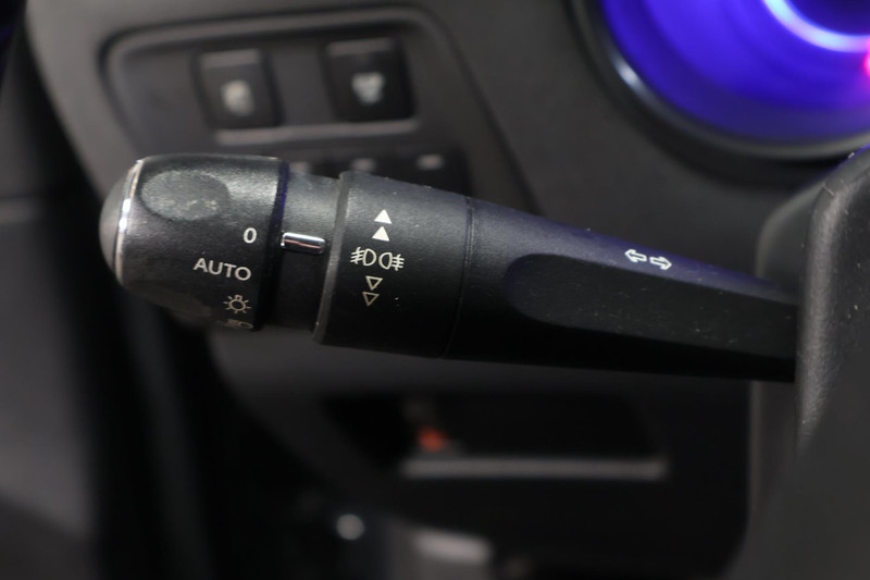 Citroën C4 1.4 VTi Ligne Business (SCHADE)