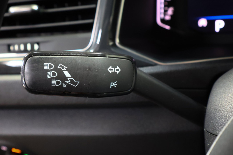 Volkswagen T-Roc 1.5 TSI Sport