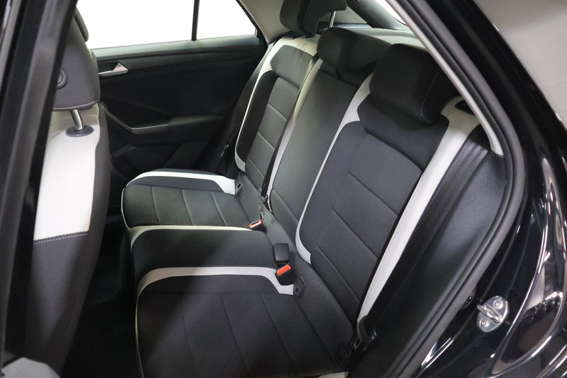 Volkswagen T-Roc 1.5 TSI Sport