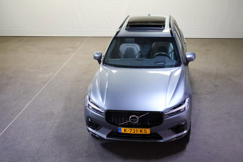 Volvo XC60 2.0 Recharge T8 AWD R-Design