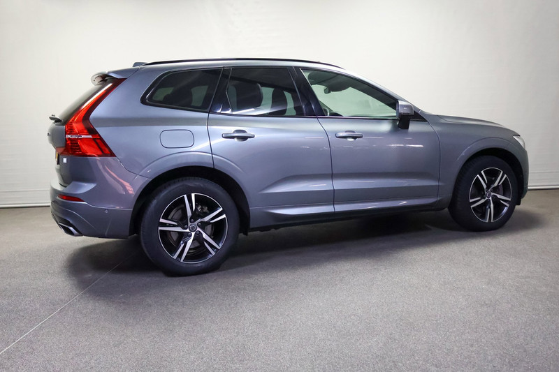 Volvo XC60 2.0 Recharge T8 AWD R-Design