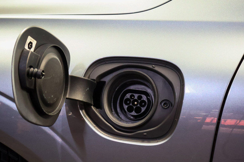 Volvo XC60 2.0 Recharge T8 AWD R-Design