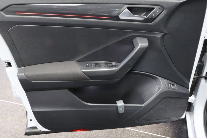 Volkswagen T-Roc 1.5 TSI Sport