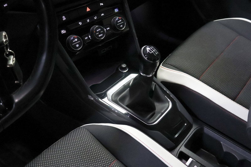 Volkswagen T-Roc 1.5 TSI Sport