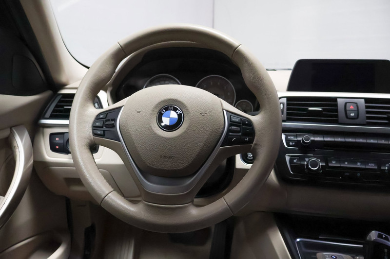 BMW 3 Serie 328i High Executive