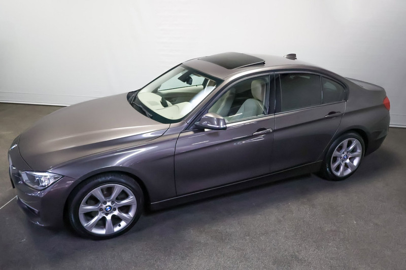 BMW 3 Serie 328i High Executive