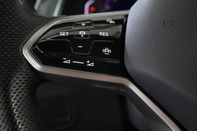 Volkswagen Tiguan 1.5 TSI R-Line