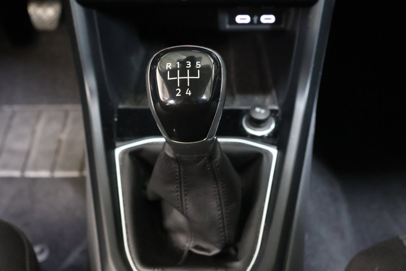 Volkswagen T-Cross 1.0 TSI Life Business