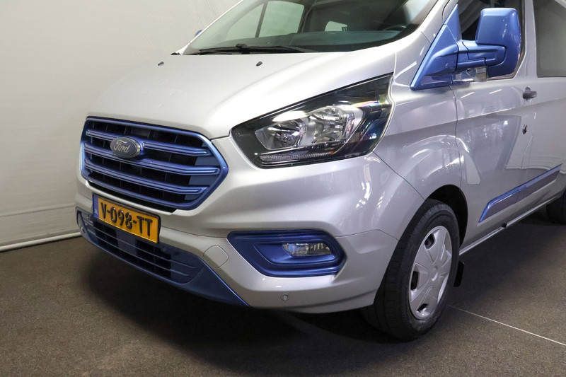 Ford Transit Custom 320 2.0 TDCI L2H1 Limited DC