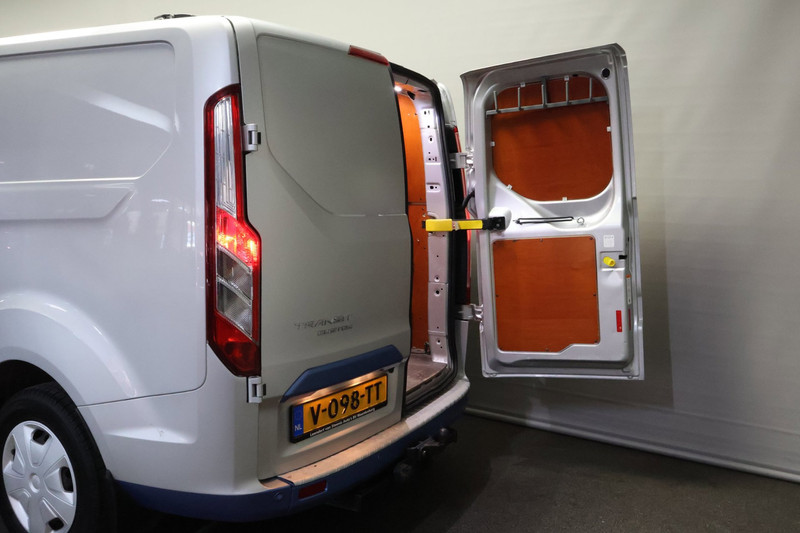 Ford Transit Custom 320 2.0 TDCI L2H1 Limited DC