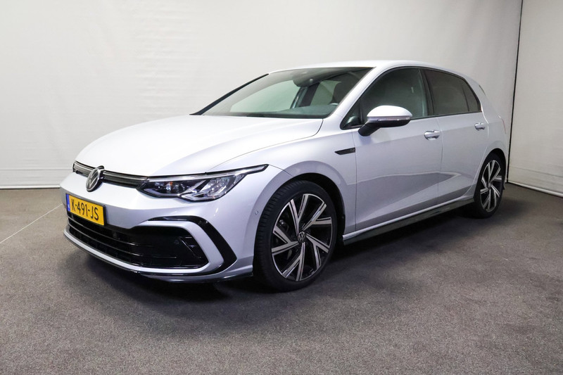 Volkswagen Golf 1.5 eTSI R-Line