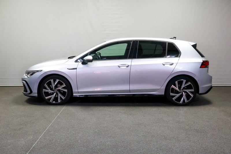 Volkswagen Golf 1.5 eTSI R-Line