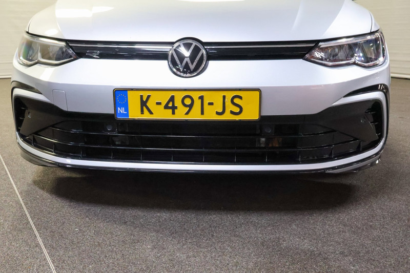 Volkswagen Golf 1.5 eTSI R-Line