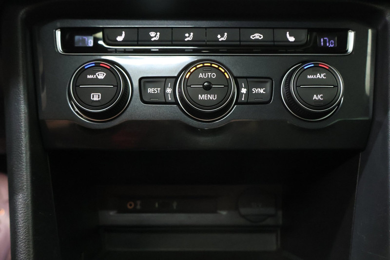 Volkswagen Tiguan 1.4 TSI ACT Connected Series