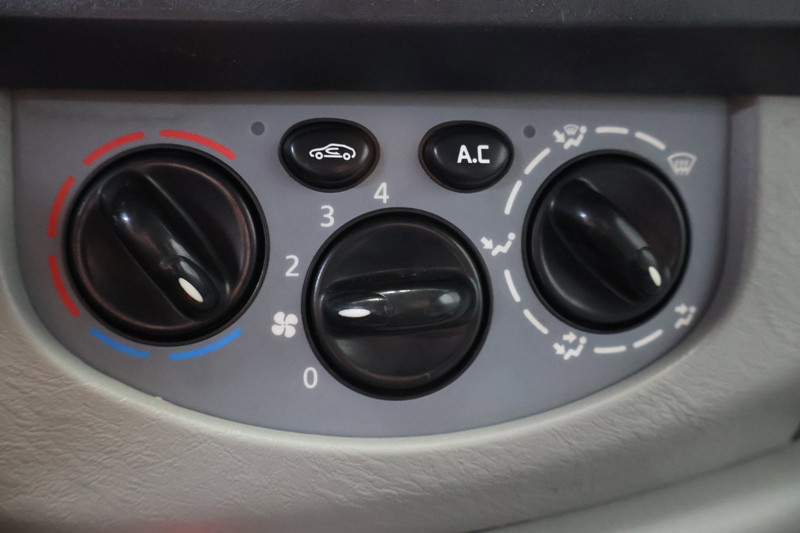 Renault Trafic 2.0 dCi T29 L2H1 DC Eco Black Edition (MARGE)