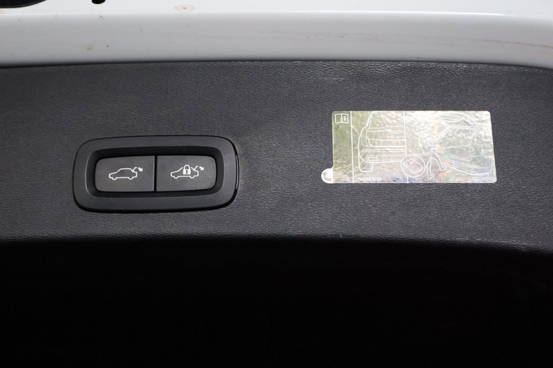 Volvo XC40 1.5 T5 Recharge R-Design