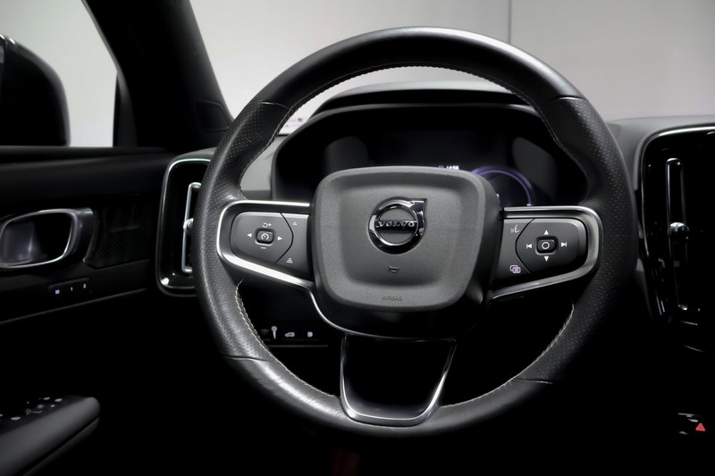 Volvo XC40 1.5 T5 Recharge R-Design