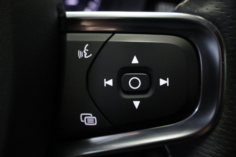 Volvo XC40 1.5 T5 Recharge R-Design