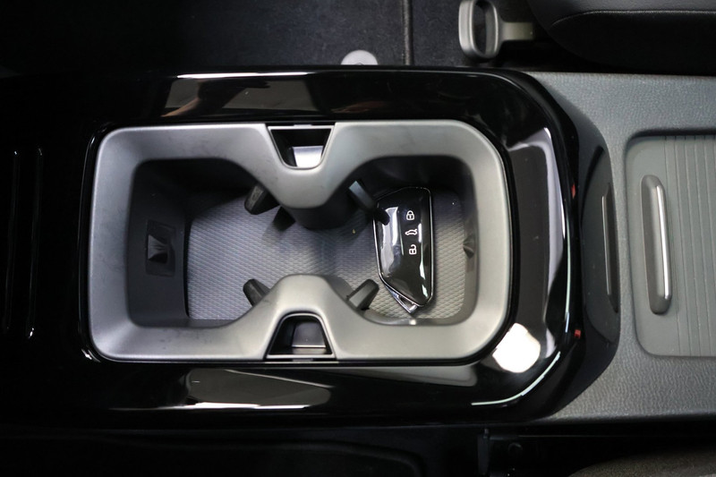 Volkswagen ID.5 Pro Advantage 77 kWh
