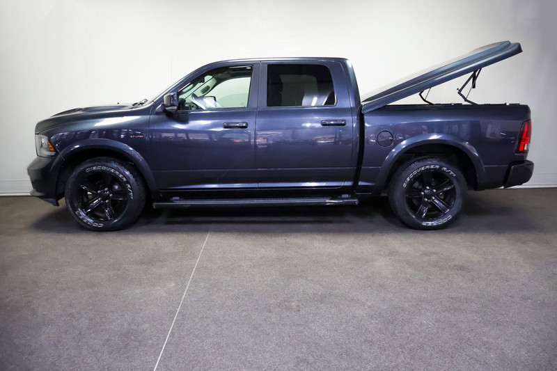 Dodge Ram 1500 5.7 V8 Quad Cab 6’4 (SCHADE NOKKENASSEN)